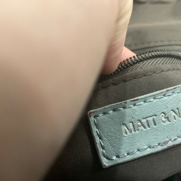 matt and nat wellington handbag - Picture 2 of 16